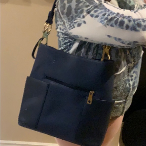 Navy blue shoulder bag - Picture 1 of 8